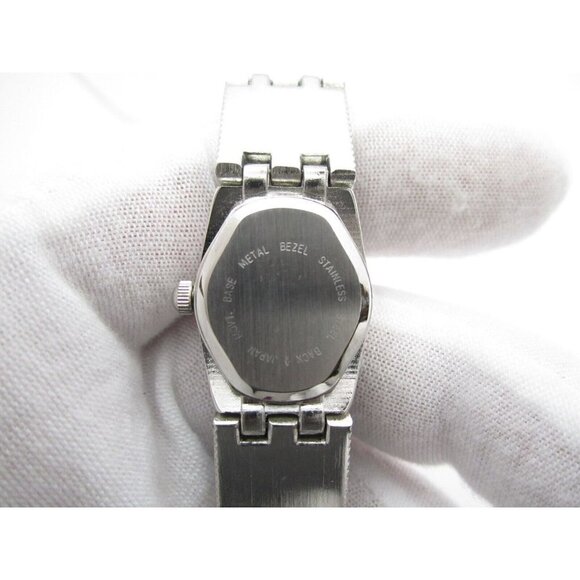 Women Novelle Quartz WR Analog 21mm Dial Causal Tank Style Watch (G446) - Picture 4 of 10